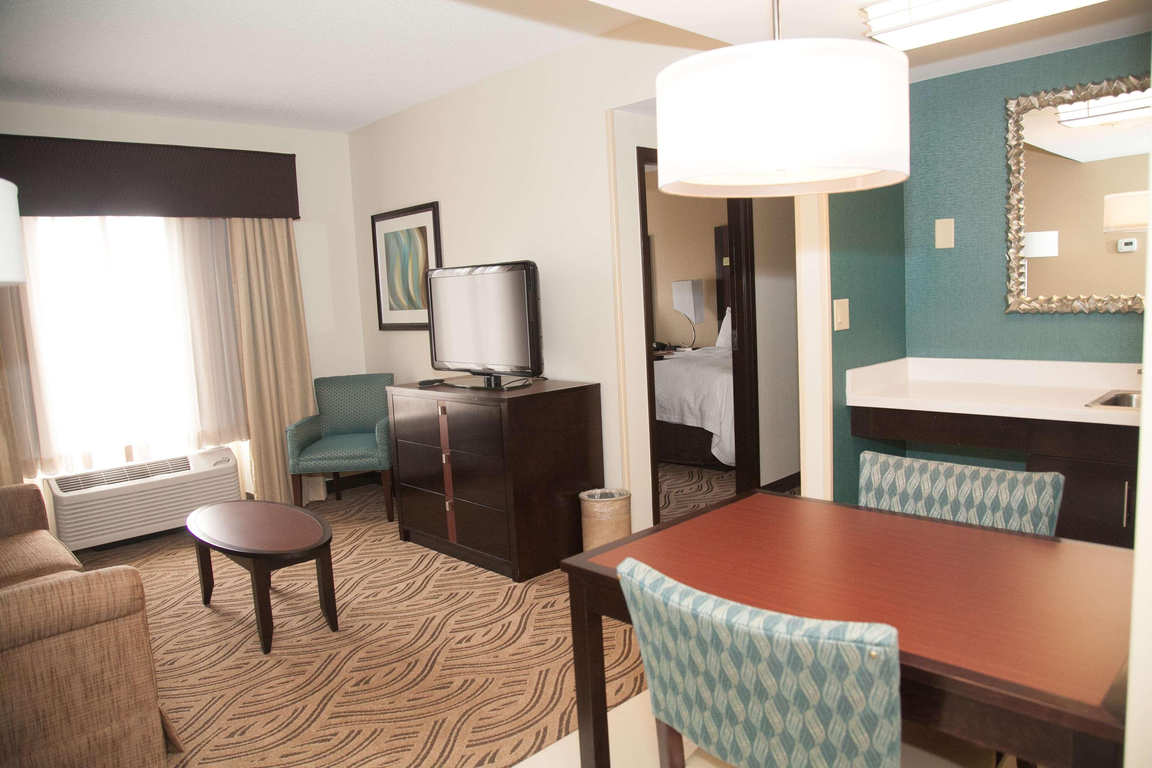 Hampton Inn & Suites Alpharetta-Windward מראה חיצוני תמונה