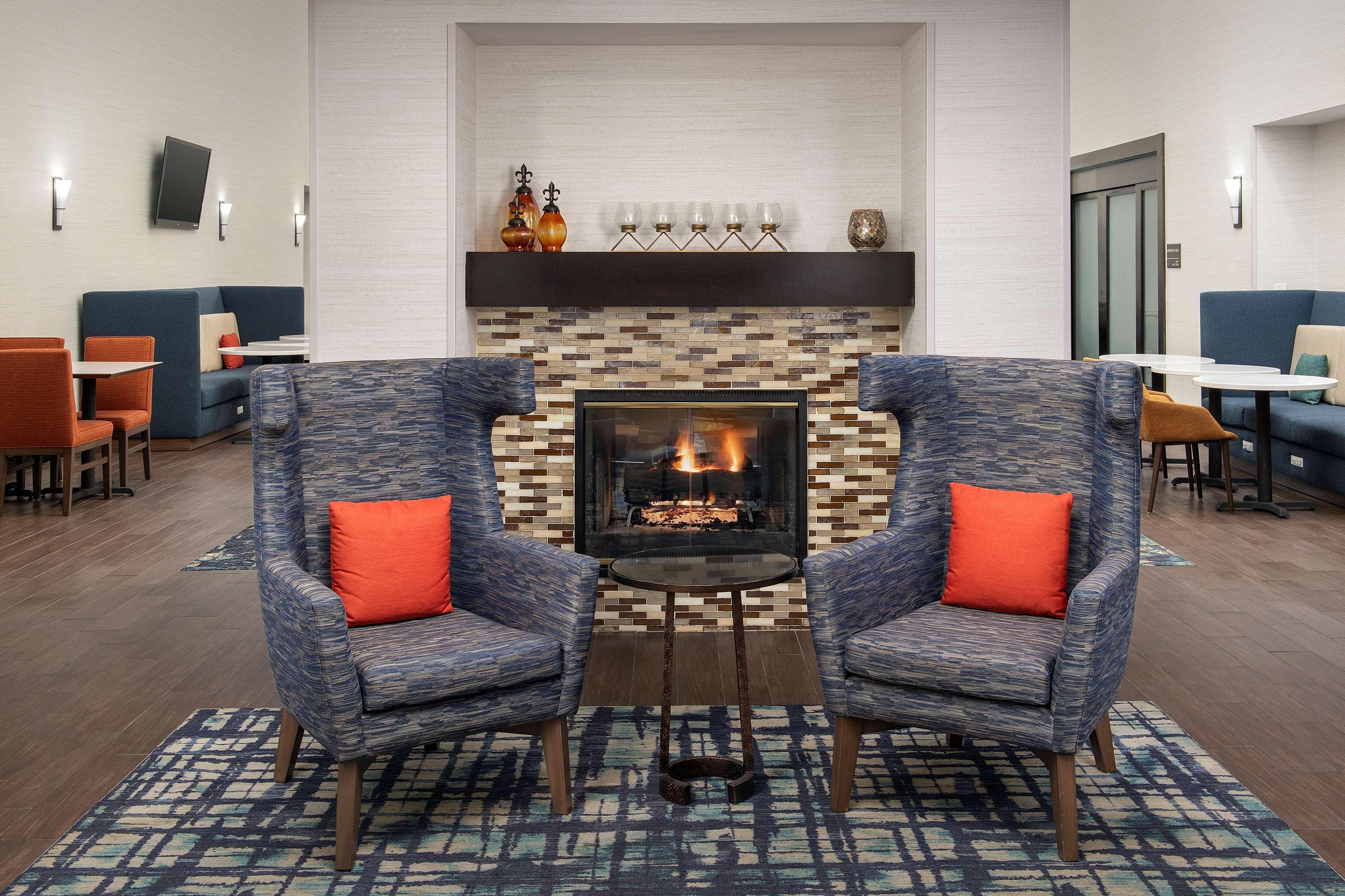 Hampton Inn & Suites Alpharetta-Windward מראה חיצוני תמונה